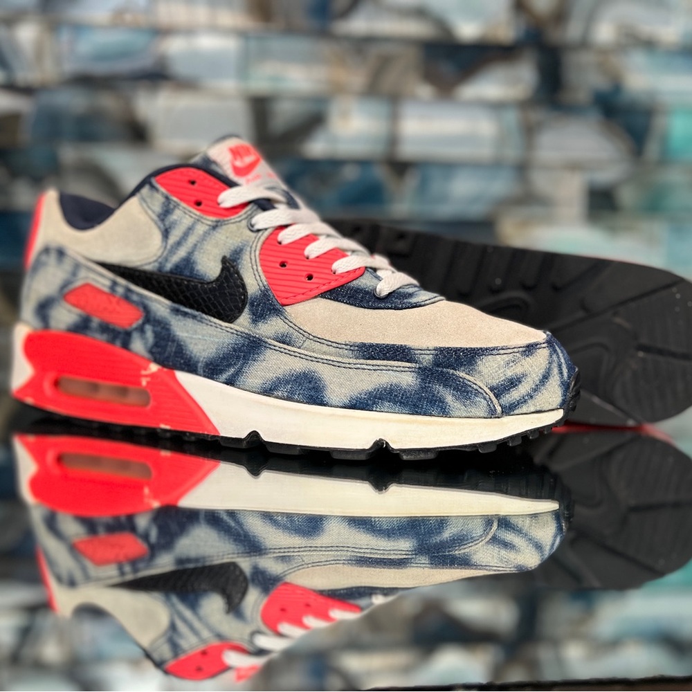 (LIMITED) Nike - Air Max 90